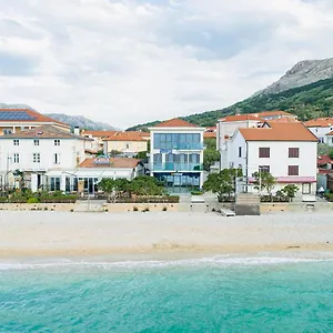 Toni Baška